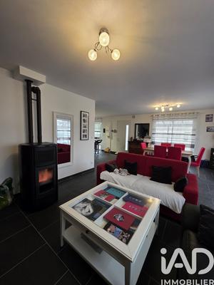 Maison - 110 m² - 4 pièces