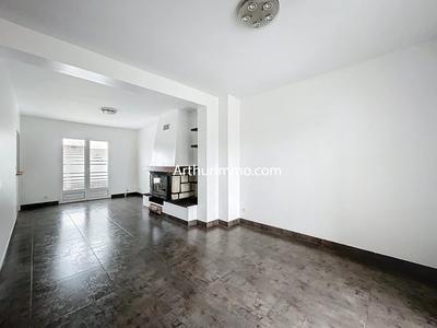 Maison - 117 m² - 6 pièces