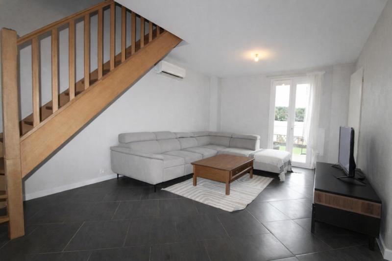 Maison - 83 m² - 5 pièces
