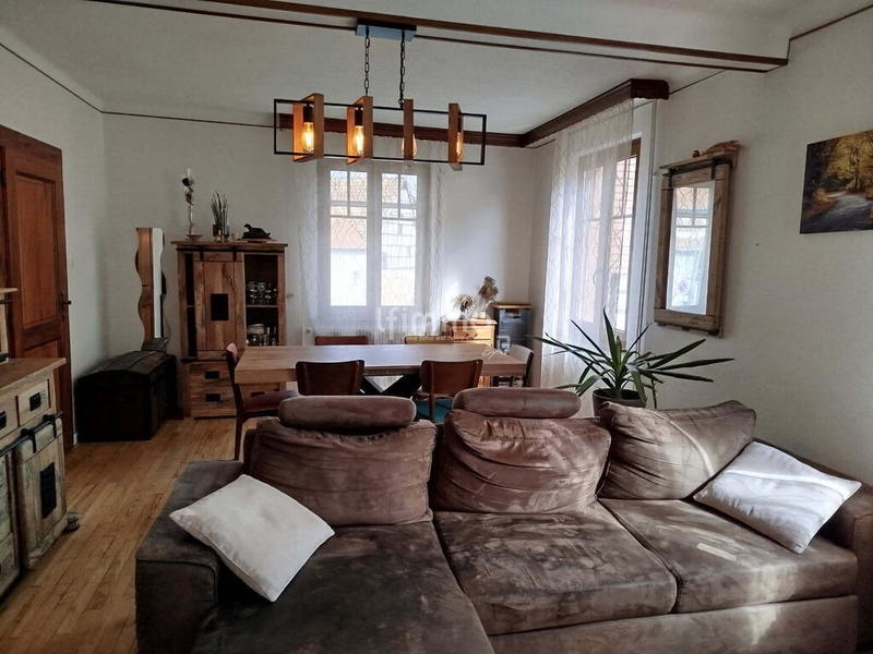 Maison - 105 m² - 5 pièces