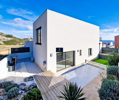 Maison contemporaine - 134 m² - 6 pièces