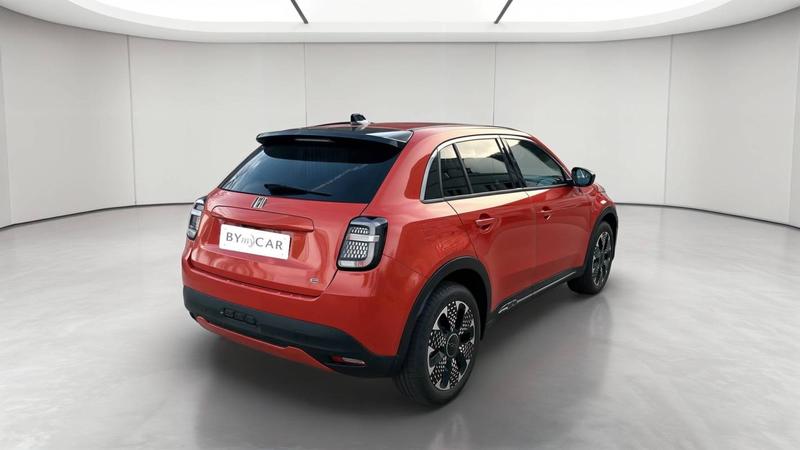 Fiat 600 54 kWh 156 ch la Prima