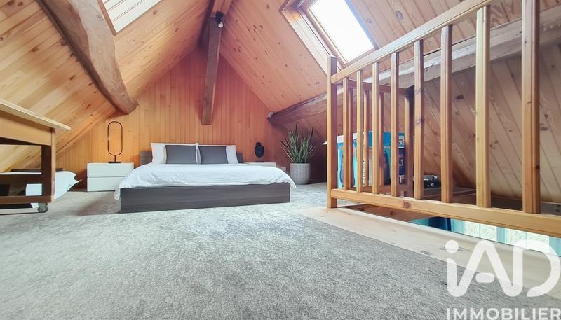 Maison - 185 m² - 8 pièces