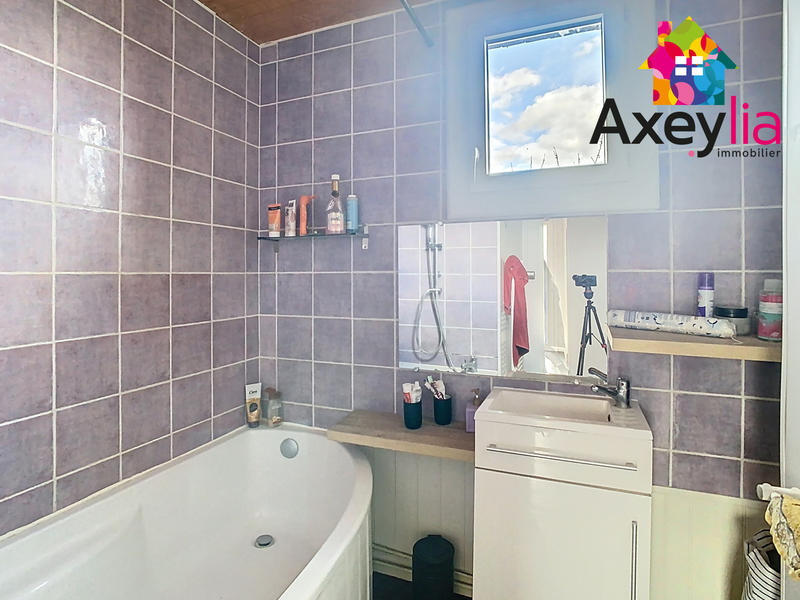 Maison - 143 m² - 6 pièces