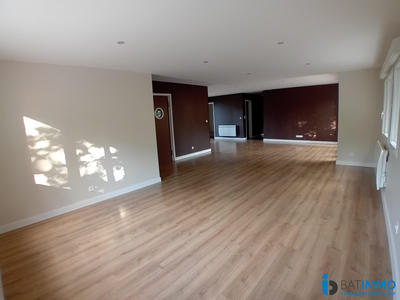 Maison - 185 m² - 6 pièces