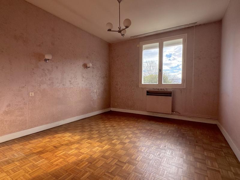 Maison ancienne - 93 m² - 5 pièces