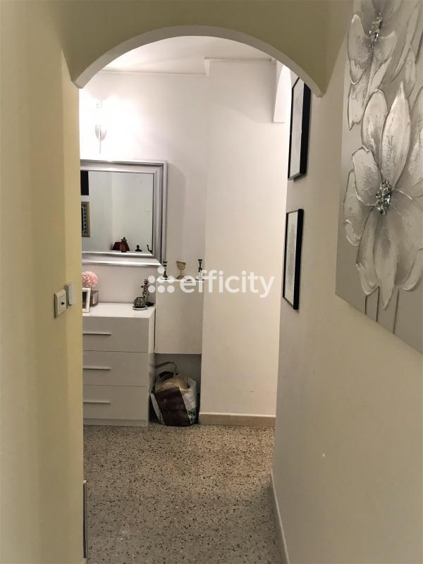 Appartement - 97 m² - 3 pièces