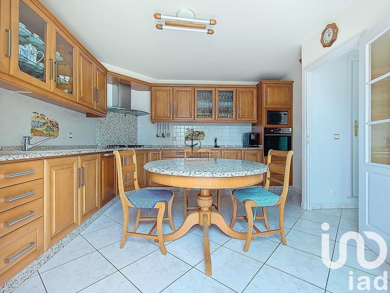 Maison - 161 m² - 6 pièces