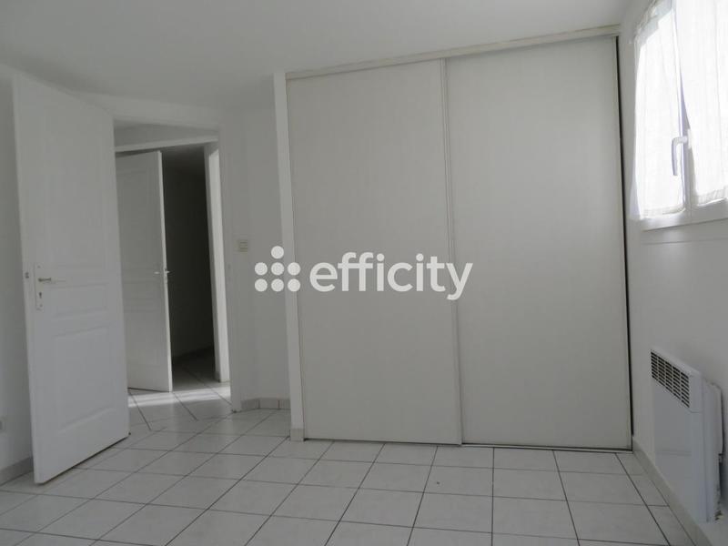 Maison - 96 m² - 4 pièces