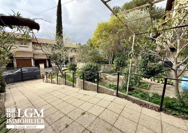 Maison - 104 m² - 4 pièces