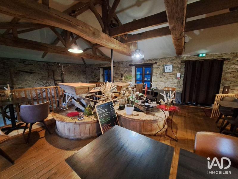 Local commercial - 248 m²