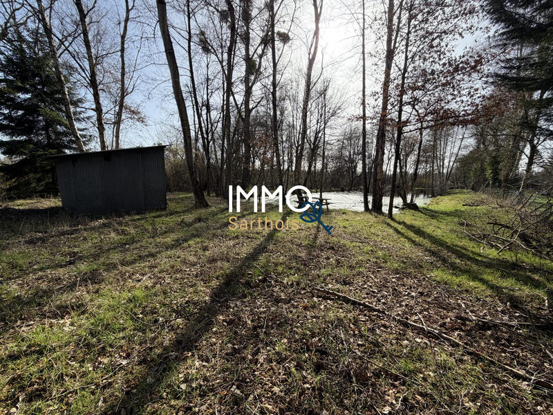 Terrain de loisirs - 3 800 m²