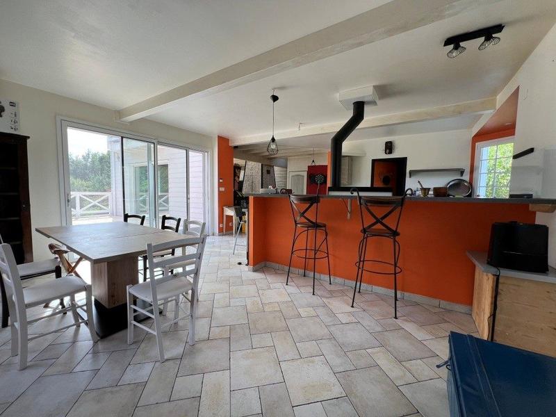 Maison contemporaine - 235 m² - 8 pièces