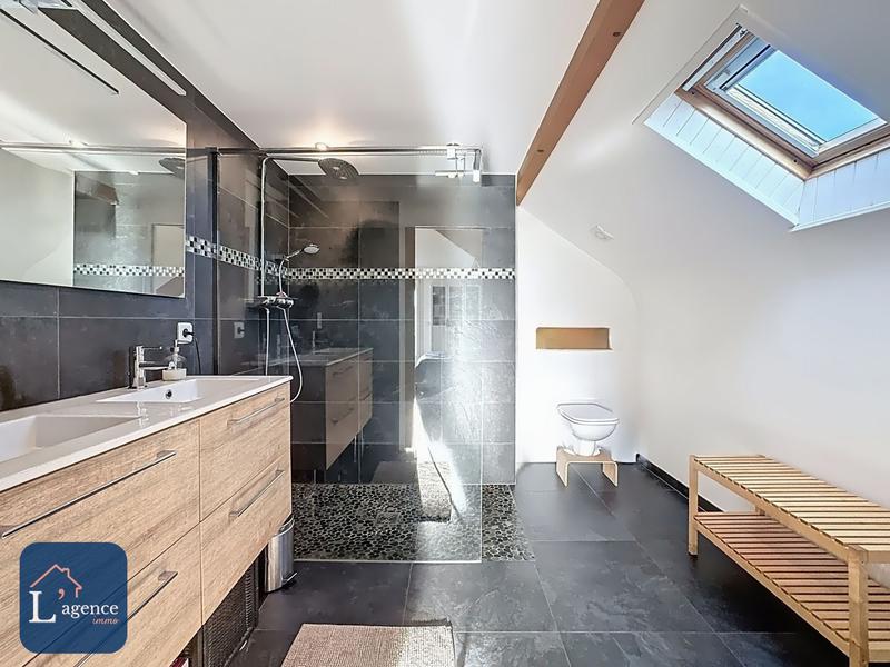 Maison ancienne - 137 m² - 4 pièces