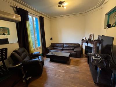 Maison - 123 m² - 9 pièces