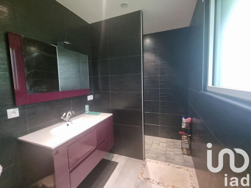 Maison - 143 m² - 7 pièces