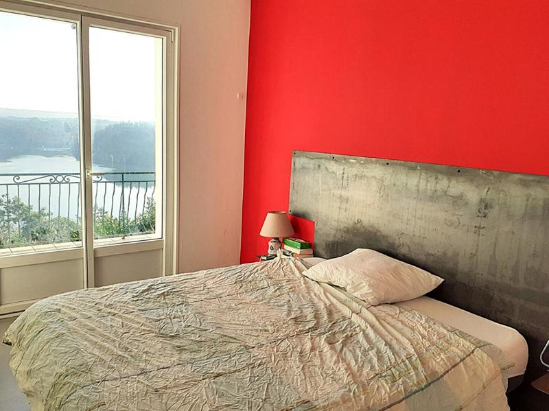 Maison - 165 m² - 9 pièces