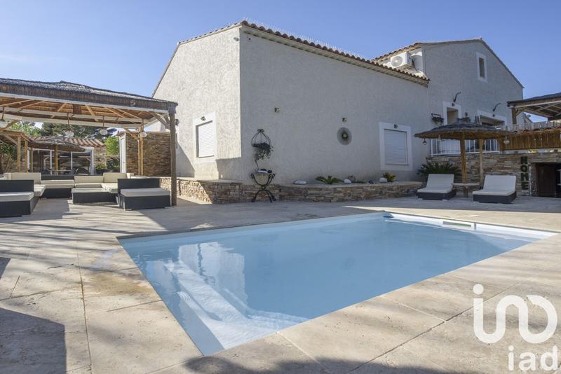 Maison - 226 m² - 8 pièces