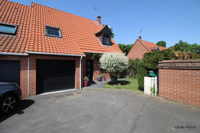 Maison - 106 m² - 6 pièces