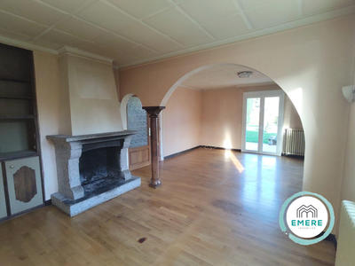 Maison - 104 m² - 5 pièces