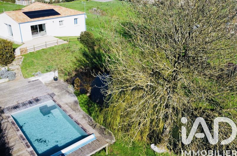 Maison - 153 m² - 8 pièces