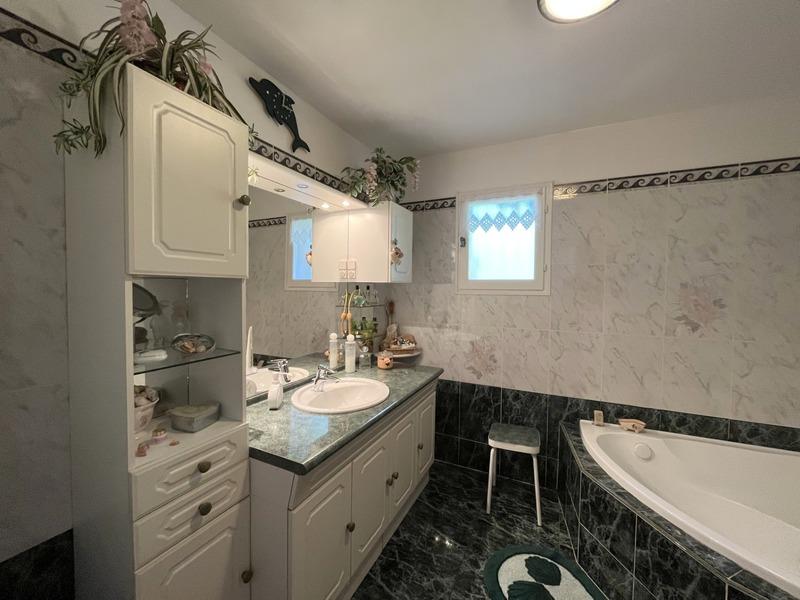 Maison - 130 m² - 5 pièces