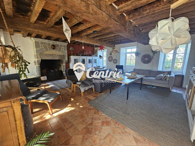 Maison ancienne - 250 m² - 8 pièces