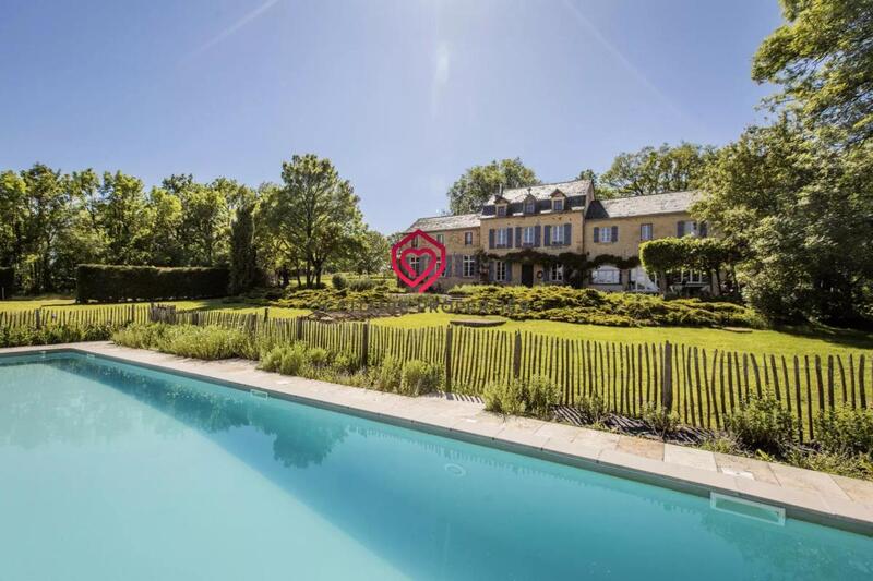 Demeure - 420 m² - 10 pièces