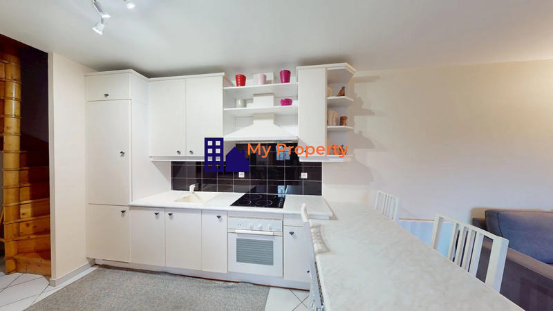 Appartement - 80 m² - 5 pièces