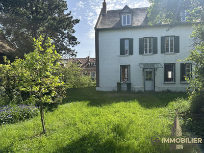 Maison - 248 m² - 7 pièces