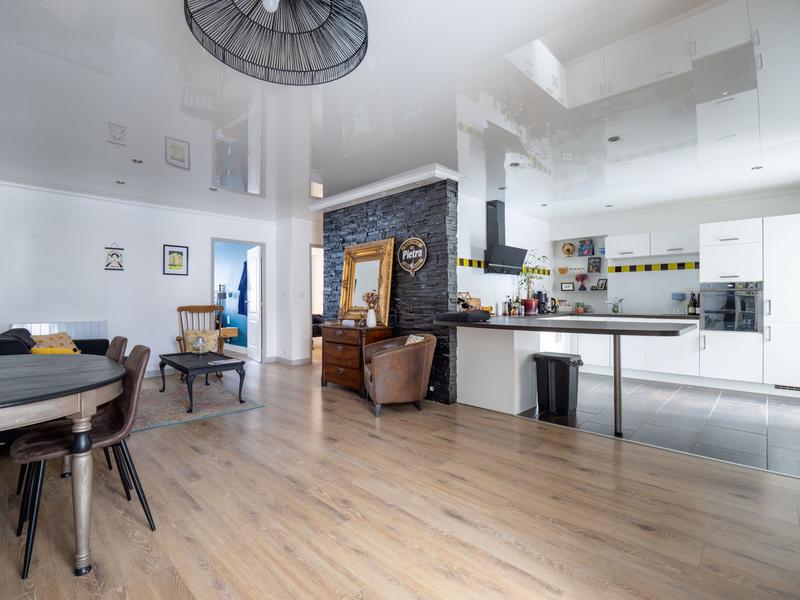 Appartement - 86 m² - 3 pièces