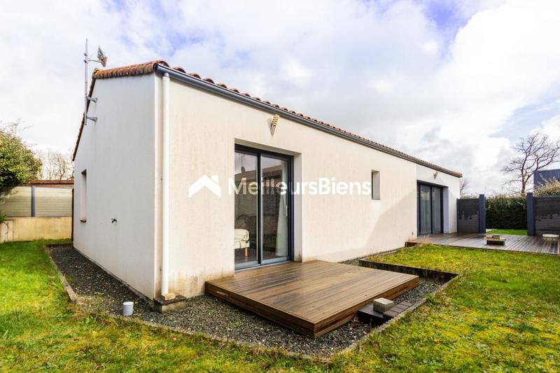 Maison - 94 m² - 5 pièces