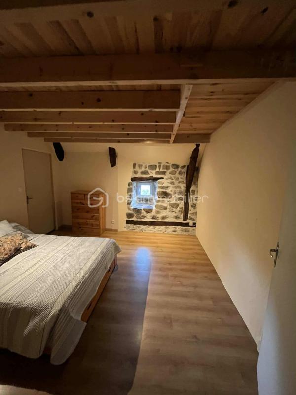 Maison en pierre - 131 m² - 4 pièces