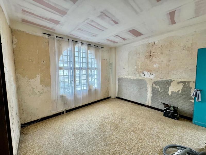 Maison - 148 m² - 6 pièces