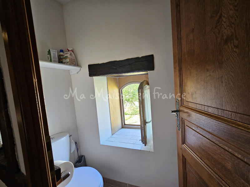 Maison - 318 m² - 8 pièces