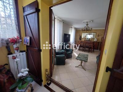 Maison - 164 m² - 8 pièces