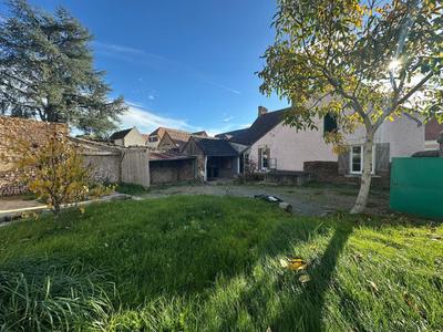 Maison traditionnelle - 146 m² - 6 pièces