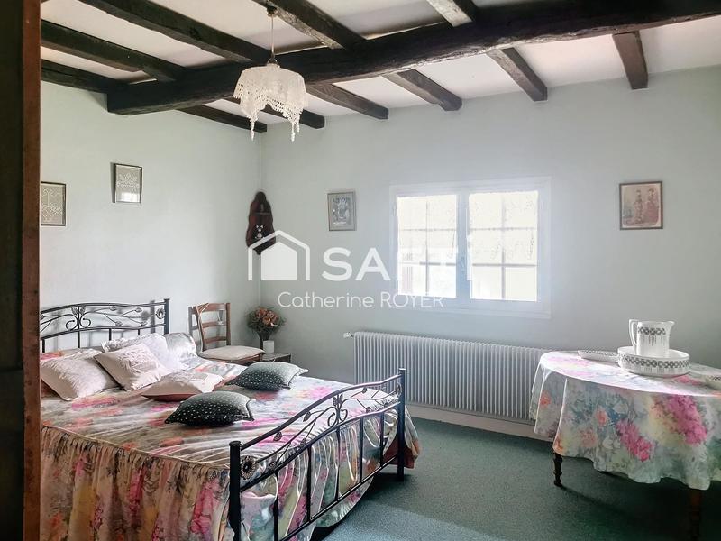 Maison - 202 m² - 8 pièces