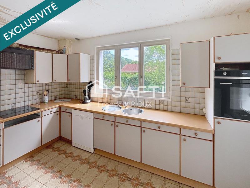 Maison - 88 m² - 4 pièces