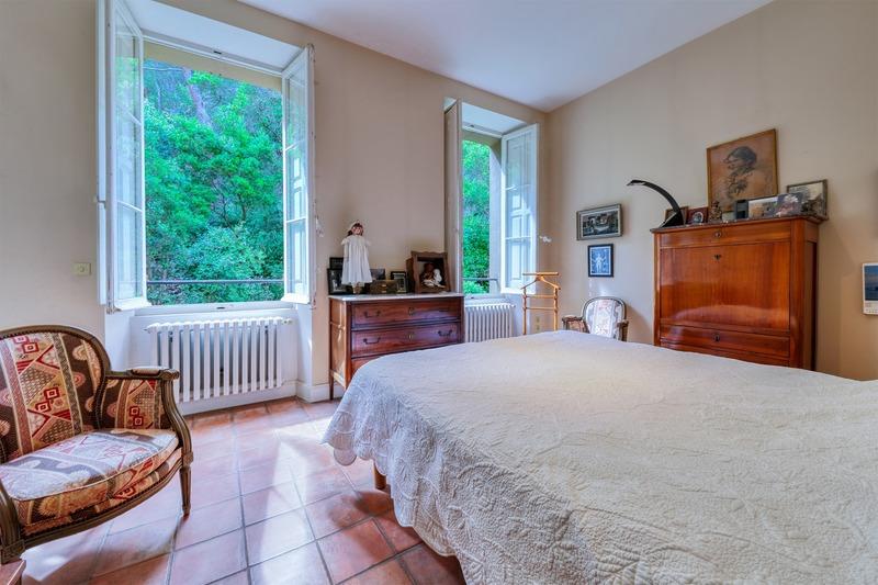 Maison de maîtres - 500 m² - 17 pièces