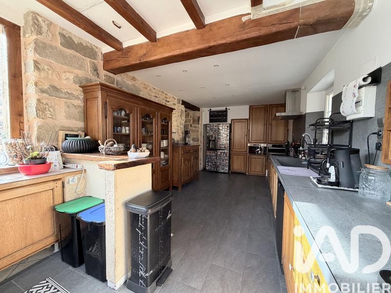 Maison - 136 m² - 7 pièces