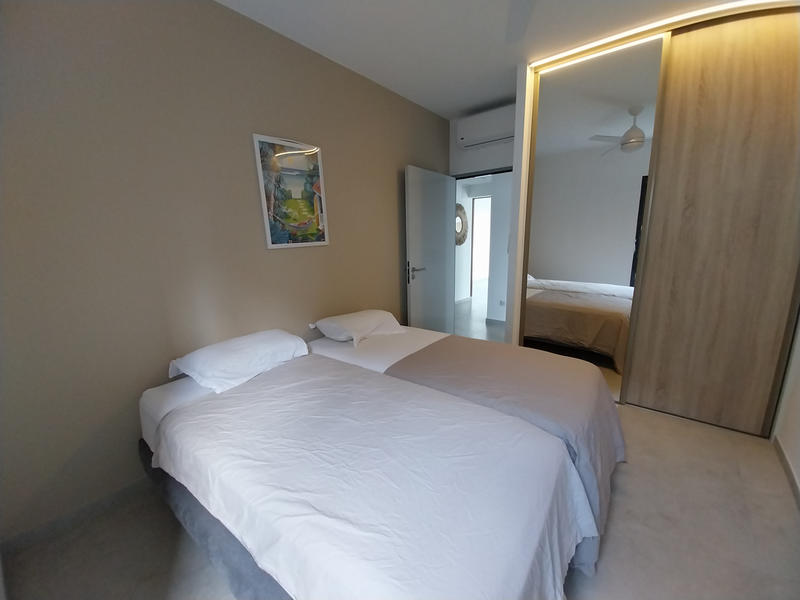 Appartement - 77 m² - 4 pièces