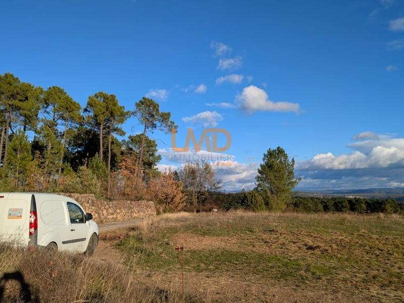 Terrain - 106 960 m²