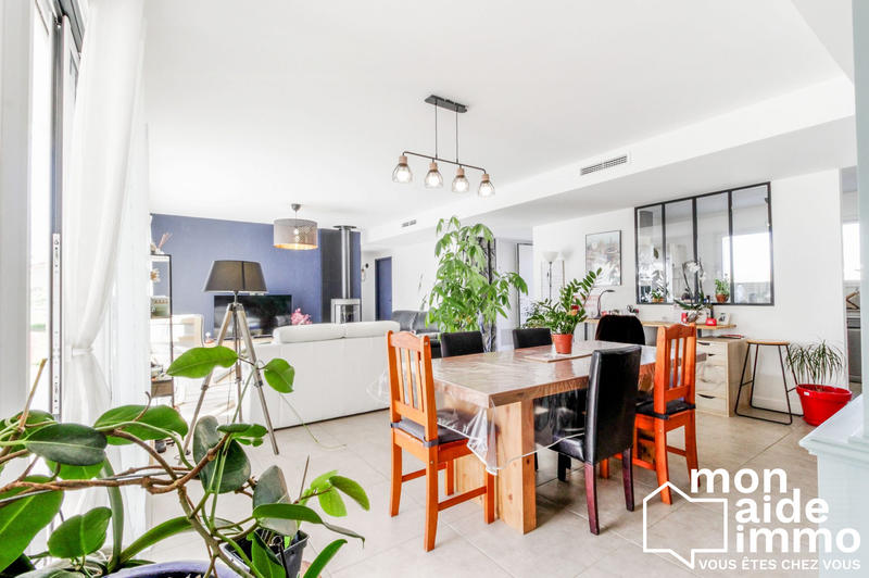 Maison - 127 m² - 6 pièces