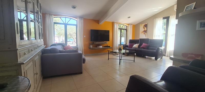 Villa - 176 m² - 5 pièces