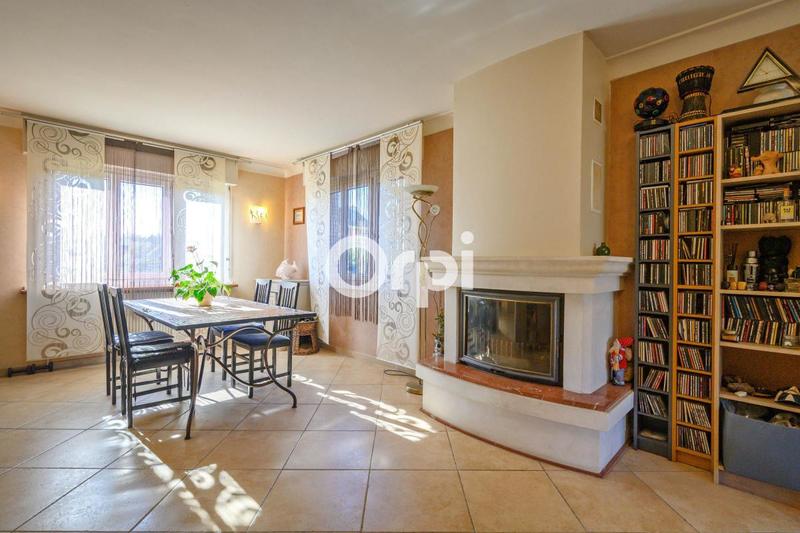 Maison - 165 m² - 7 pièces