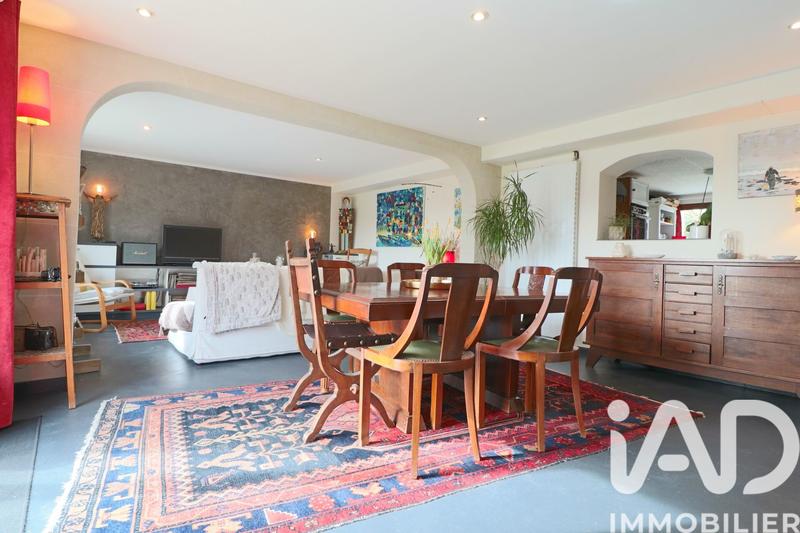 Maison - 174 m² - 6 pièces