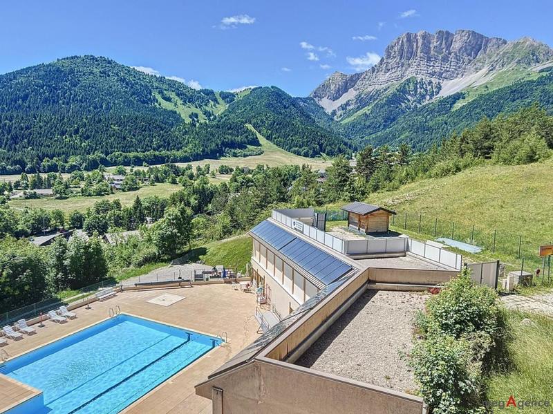 Appartement - 94 m² - 4 pièces