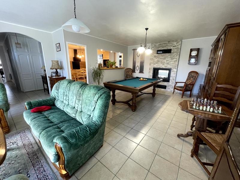 Maison - 188 m² - 8 pièces