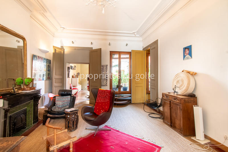 Appartement - 273 m² - 8 pièces